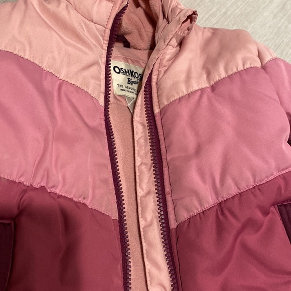 Preowned coat with lots of life left - Picture 4 of 5